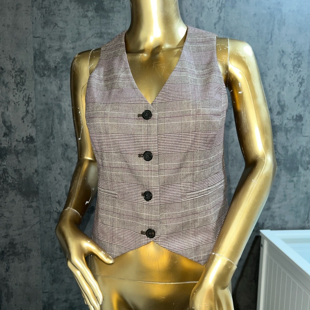Banana Republic Houndstooth Vest in Cream and Brown